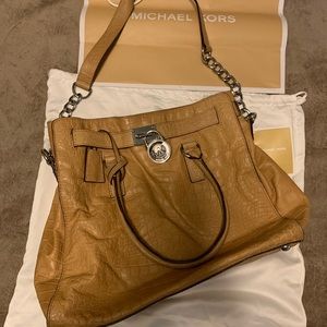 Michael Kors Hamilton Bag
